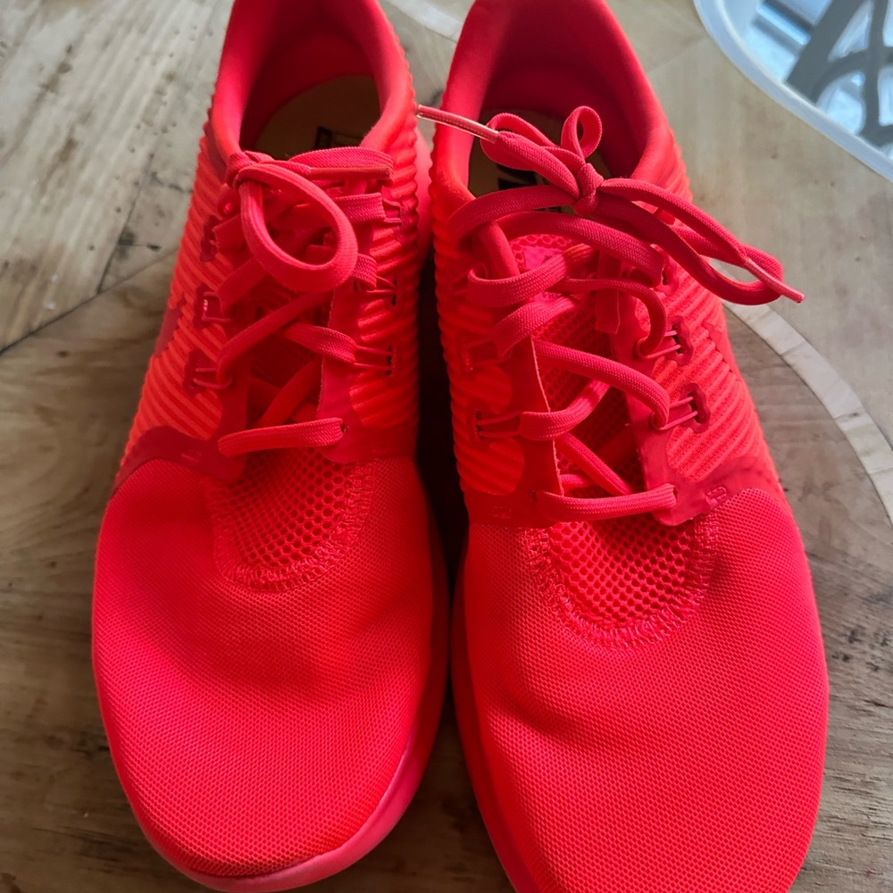 HOT PINK/ORANGE Nike free rn cmtr